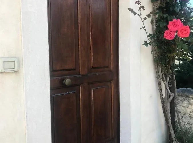 Casa Val Di Rose 펜션 치비텔라 알페데나